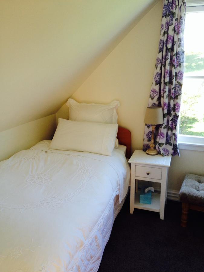 Ashley Villa Bnb Такака Екстериор снимка