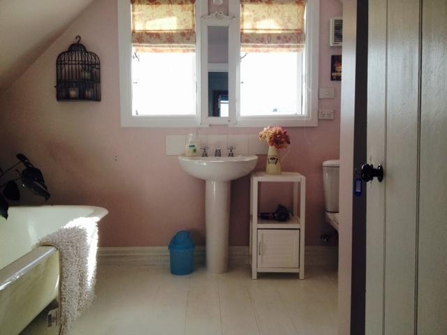 Ashley Villa Bnb Такака Екстериор снимка